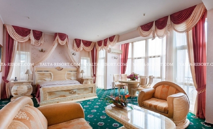 SUITE "SHAHRIYAR" (411)