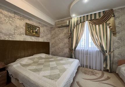 Люкс с круглой кроватью - левый люкс 