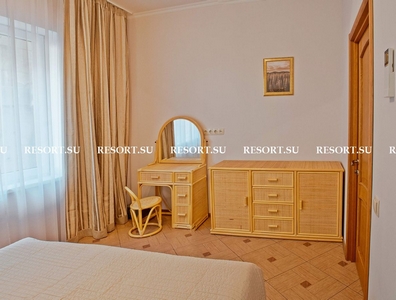Апартамент 12 (Apart )
