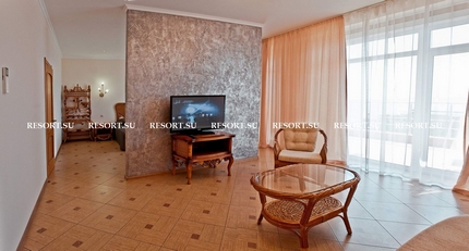Апартамент 12 (Apart )